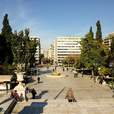 Athens' Heart Syntagma Metro Atina